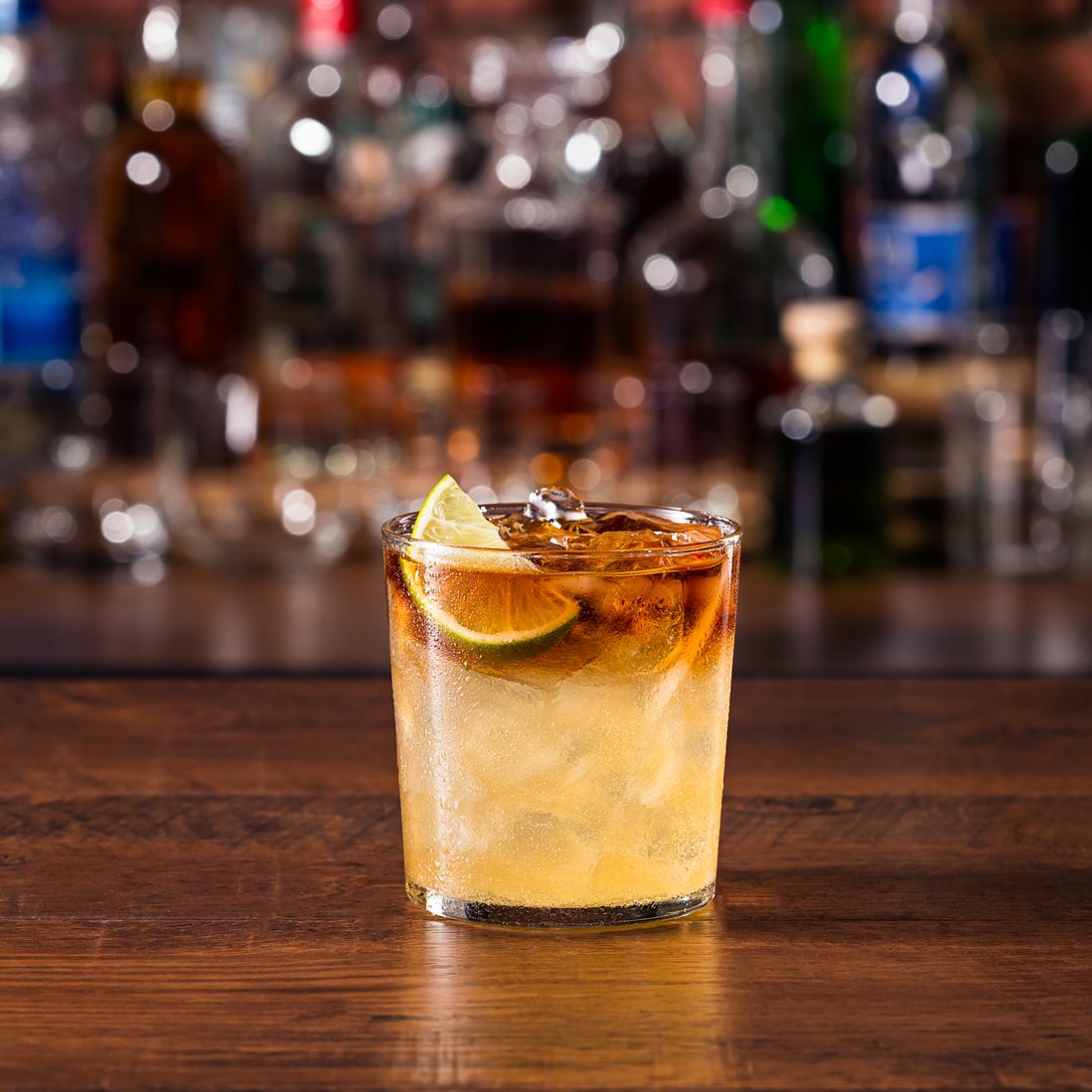 Dark & Stormy cocktail